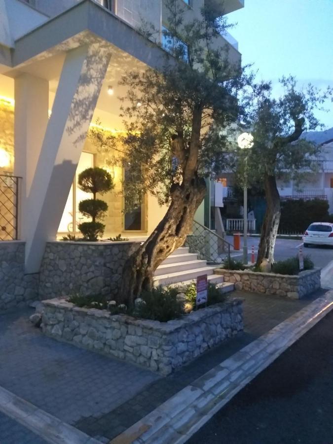 Mondi Azzurri Apartment Budva Bagian luar foto