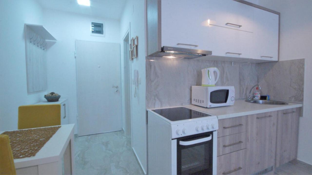 Mondi Azzurri Apartment Budva Bagian luar foto