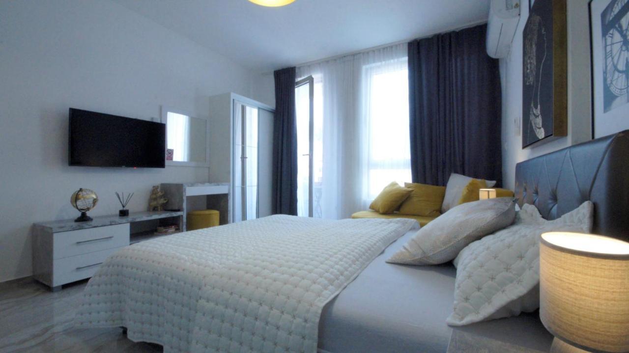 Mondi Azzurri Apartment Budva Bagian luar foto