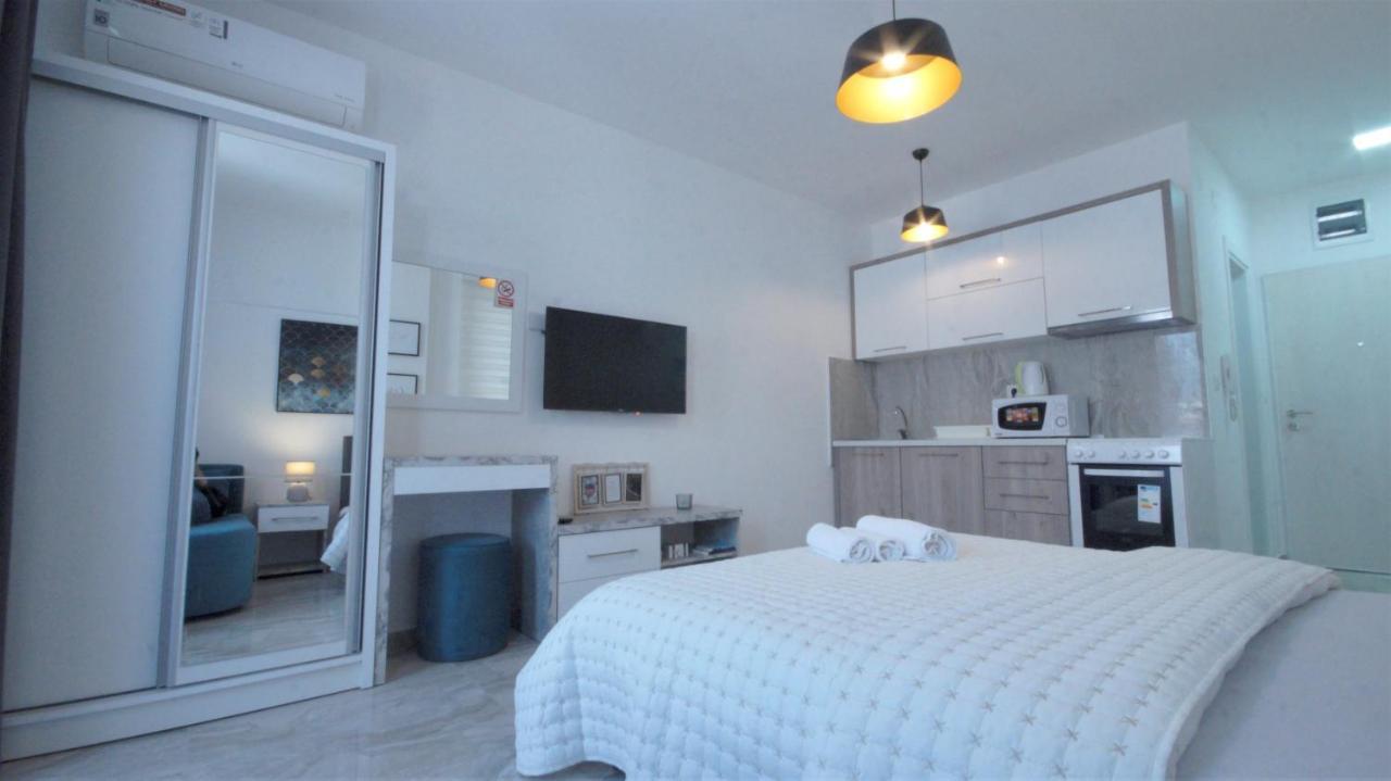 Mondi Azzurri Apartment Budva Bagian luar foto