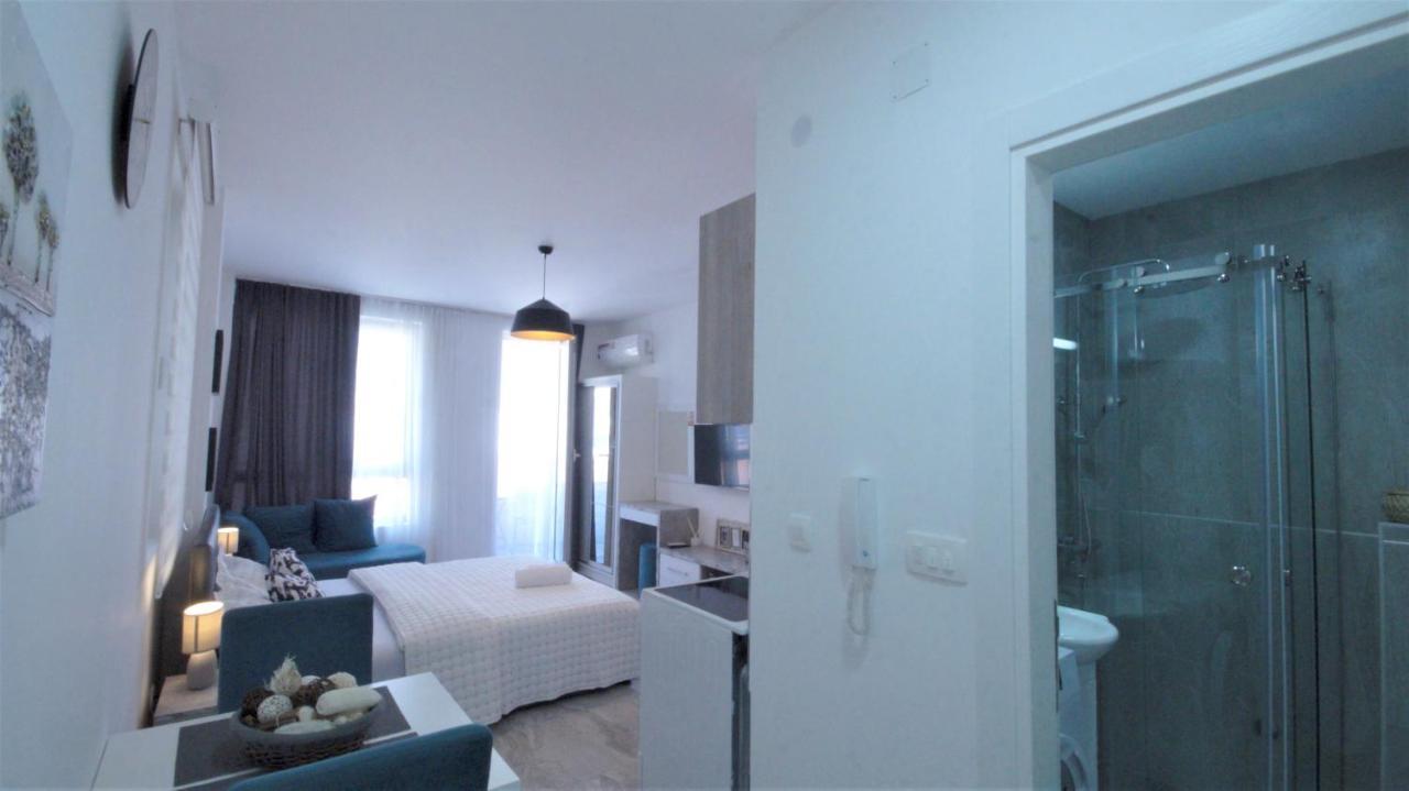 Mondi Azzurri Apartment Budva Bagian luar foto