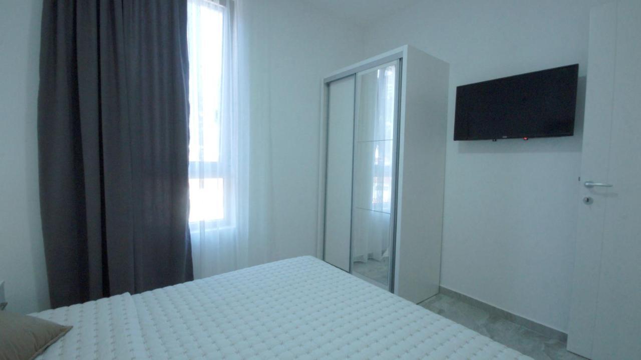 Mondi Azzurri Apartment Budva Bagian luar foto