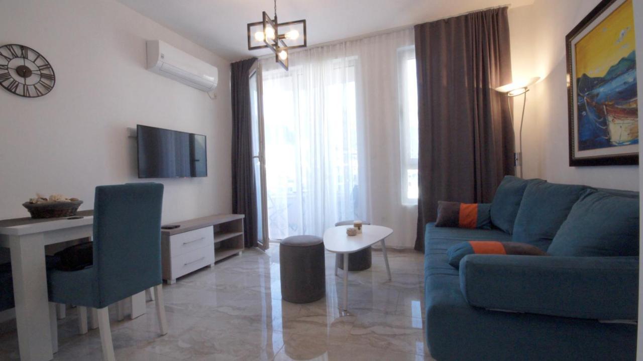 Mondi Azzurri Apartment Budva Bagian luar foto