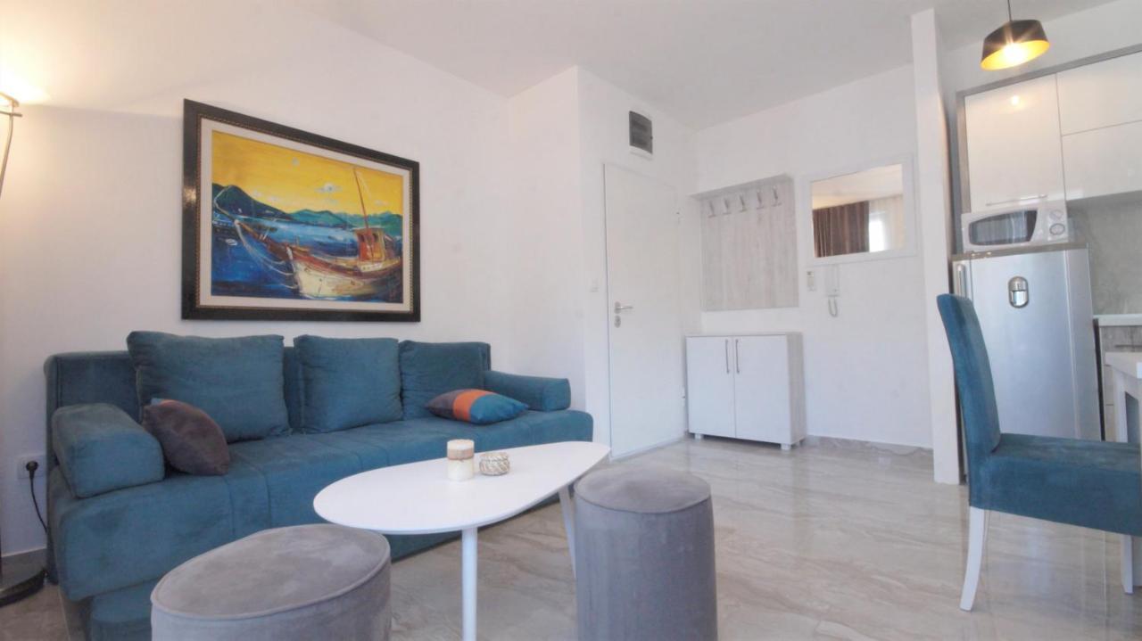 Mondi Azzurri Apartment Budva Bagian luar foto