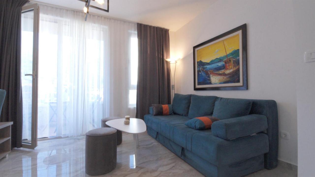Mondi Azzurri Apartment Budva Bagian luar foto